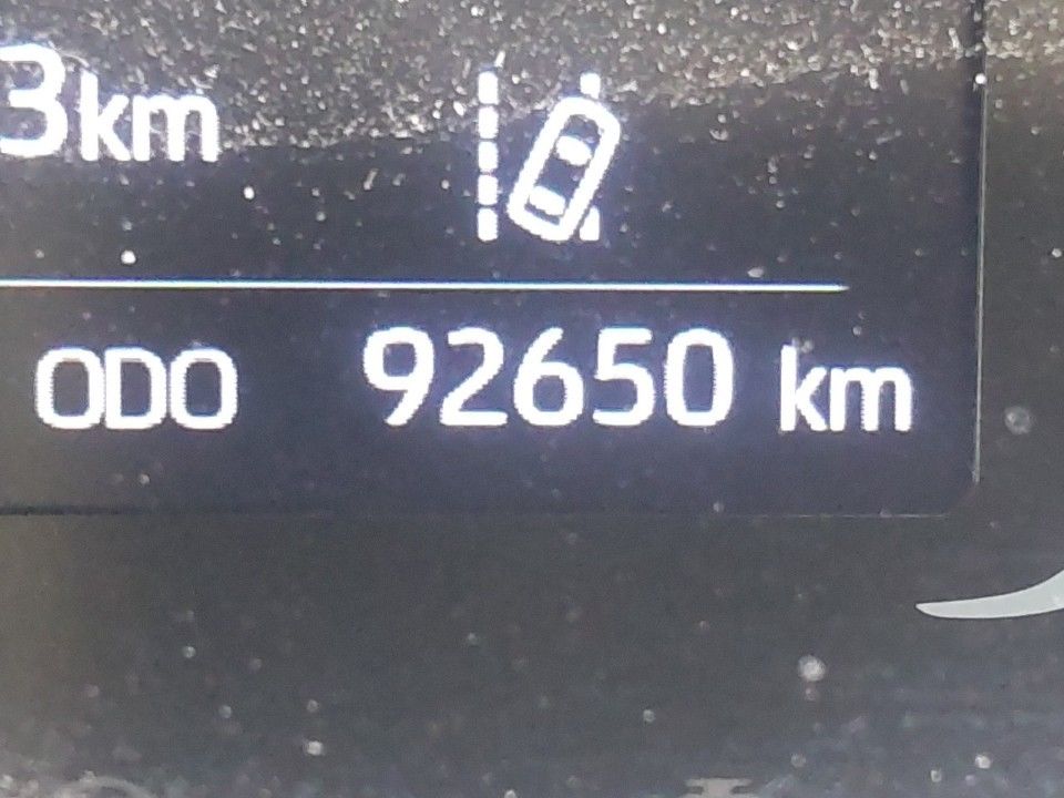 2023 Toyota Aqua auction photo 10