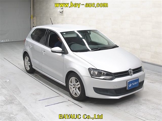 2010 Volkswagen VW ポロ TSIコンフォートライン Japan auction vehicle