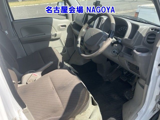 2016 Mitsubishi Minicab G.4WD auction photo 9