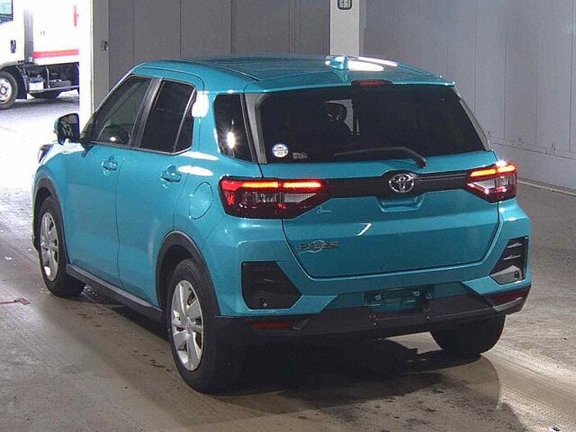 2021 Toyota Raize X S auction photo 2