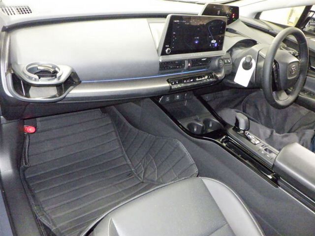 2024 Toyota Prius Z auction photo 3