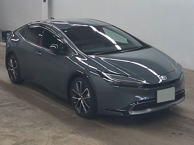 2024 Toyota Prius Z Japan auction vehicle