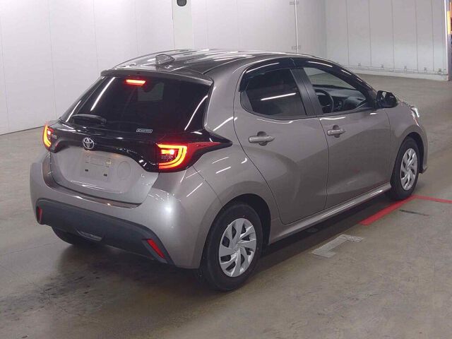 2024 Toyota Yaris G auction photo 5