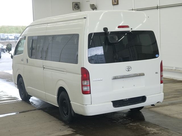 2008 Toyota Hiace GL auction photo 2