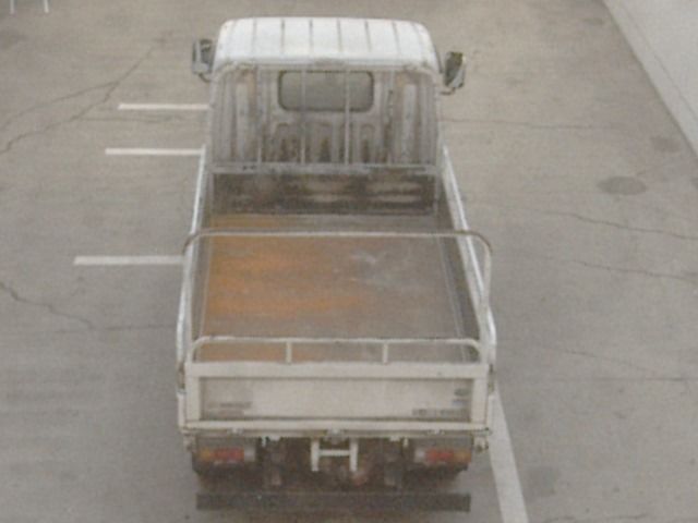 2018 Mitsubishi Fuso Canter Flatbed auction photo 3