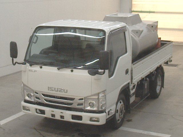 Japan Auction Vehicles 10 2021 Isuzu Elf Tank car auction photo