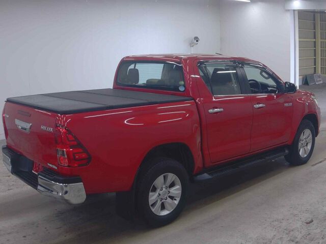 2018 Toyota Hilux Z 4WD auction photo 5