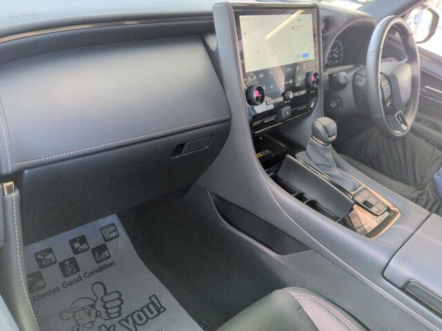 2024 Toyota Alphard Z auction photo 3