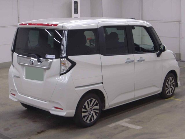 2025 Toyota Roomy カスタムG 4WD auction photo 5
