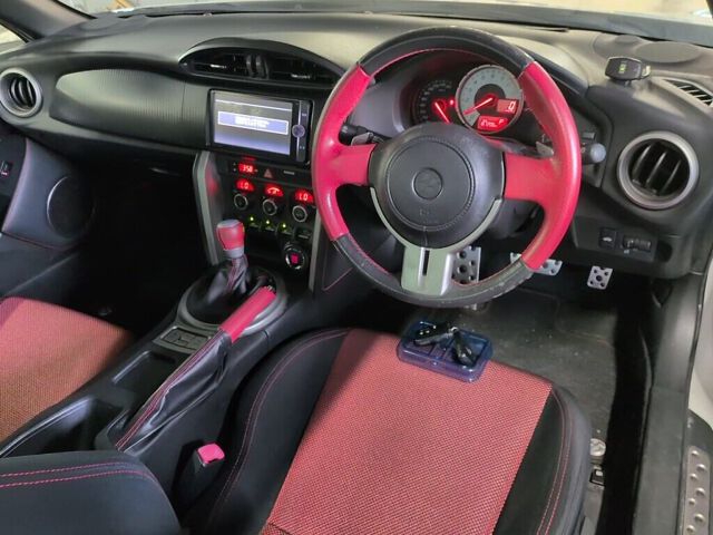 2014 Toyota 86 GT auction photo 3