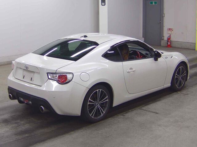 2014 Toyota 86 GT auction photo 5