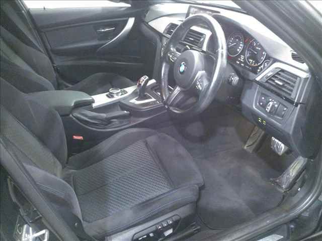 2014 BMW 3 Series 320i Mスポーツ auction photo 4