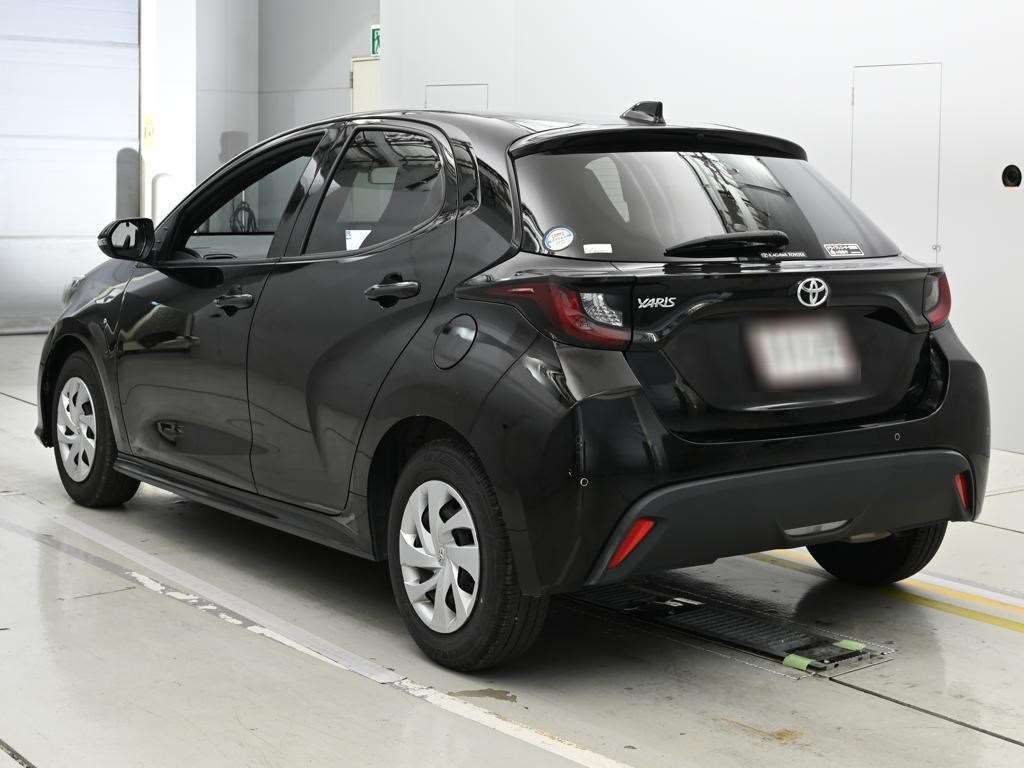2023 Toyota Yaris X スマートエントリーパッケージ auction photo 6
