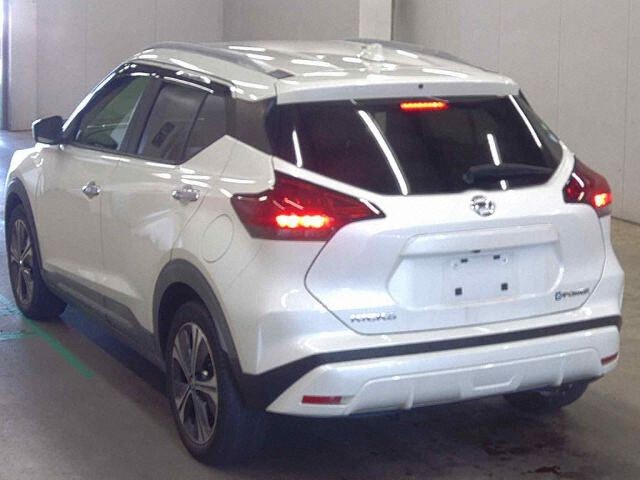 2021 Nissan Kicks X auction photo 2