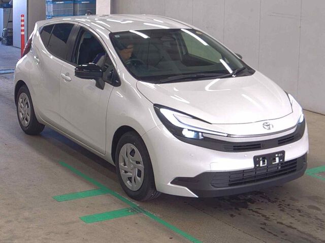 Japan Auction Vehicles 8 2025 Toyota Aqua U auction photo