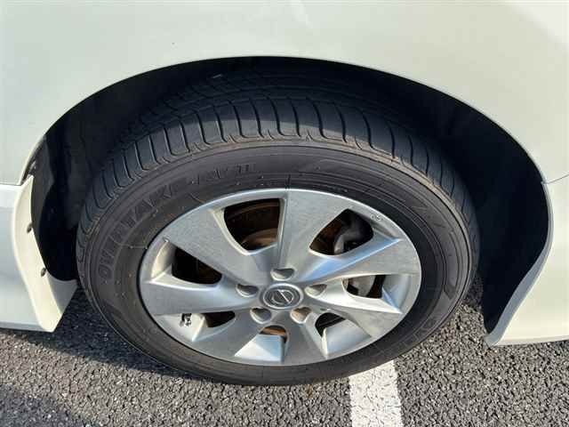 2010 Nissan Serena auction photo 8