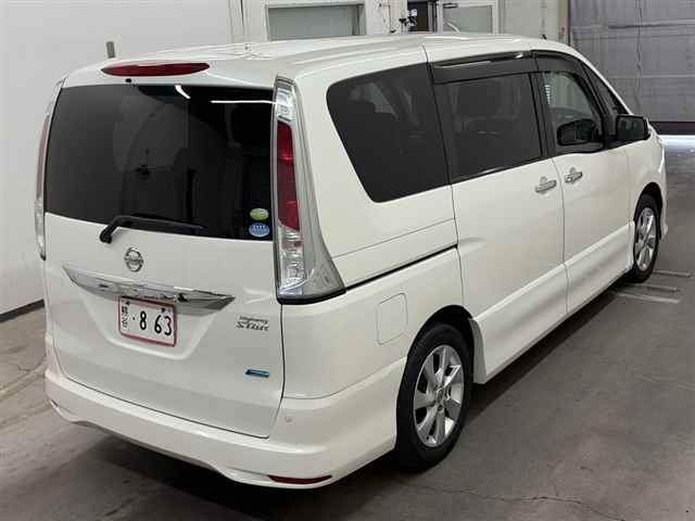2010 Nissan Serena auction photo 5