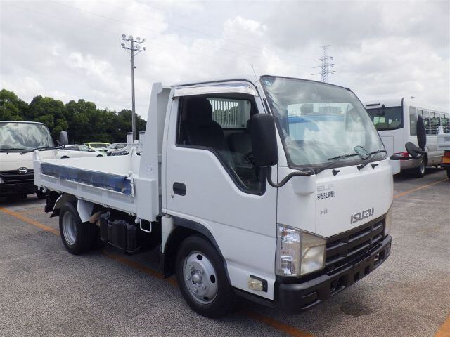 Japan Auction Vehicles 8 2012 Isuzu Elf ダンプ auction photo