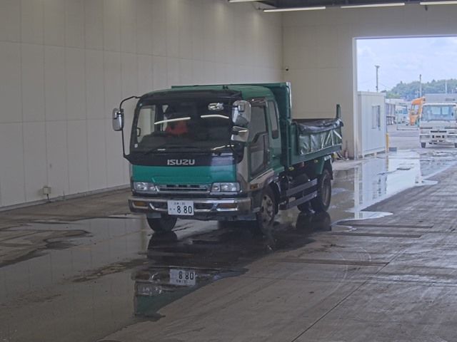 2005 Isuzu Forward ダンプ Japan auction vehicle