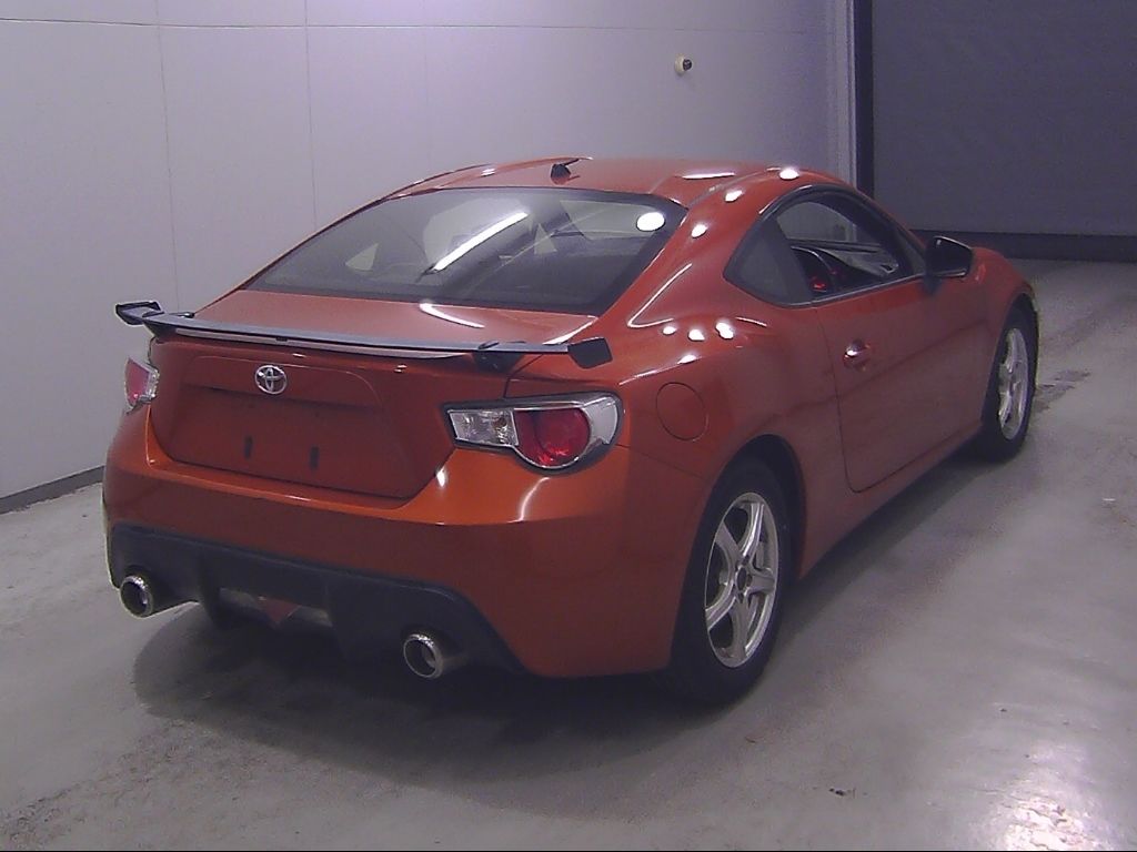 2013 Toyota 86 G auction photo 2