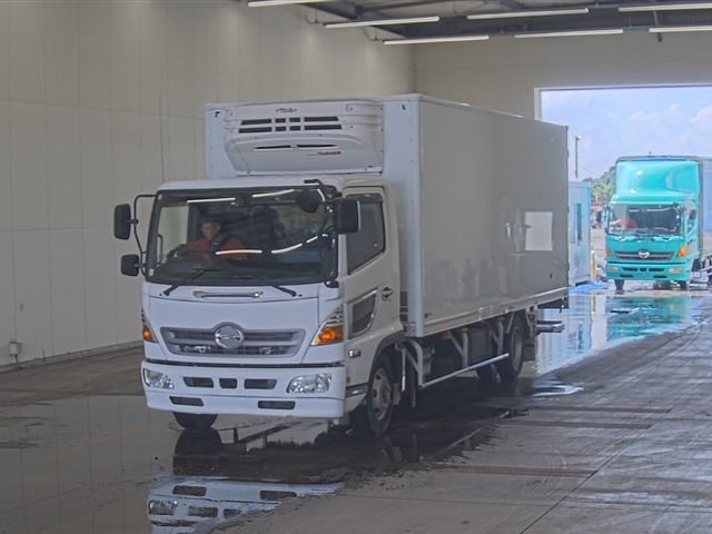 2017 Hino Ranger Reitou PG Japan auction vehicle