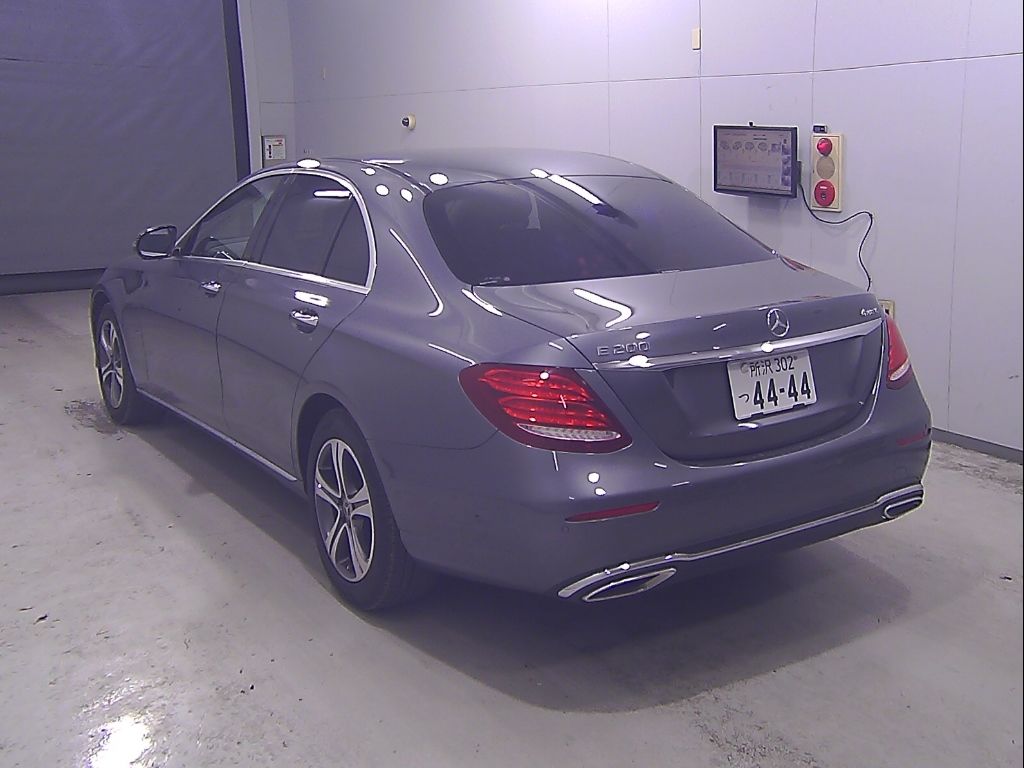 2020 Mercedes-Benz Eクラス SED E200 4MATIC Avantgarde auction photo 5