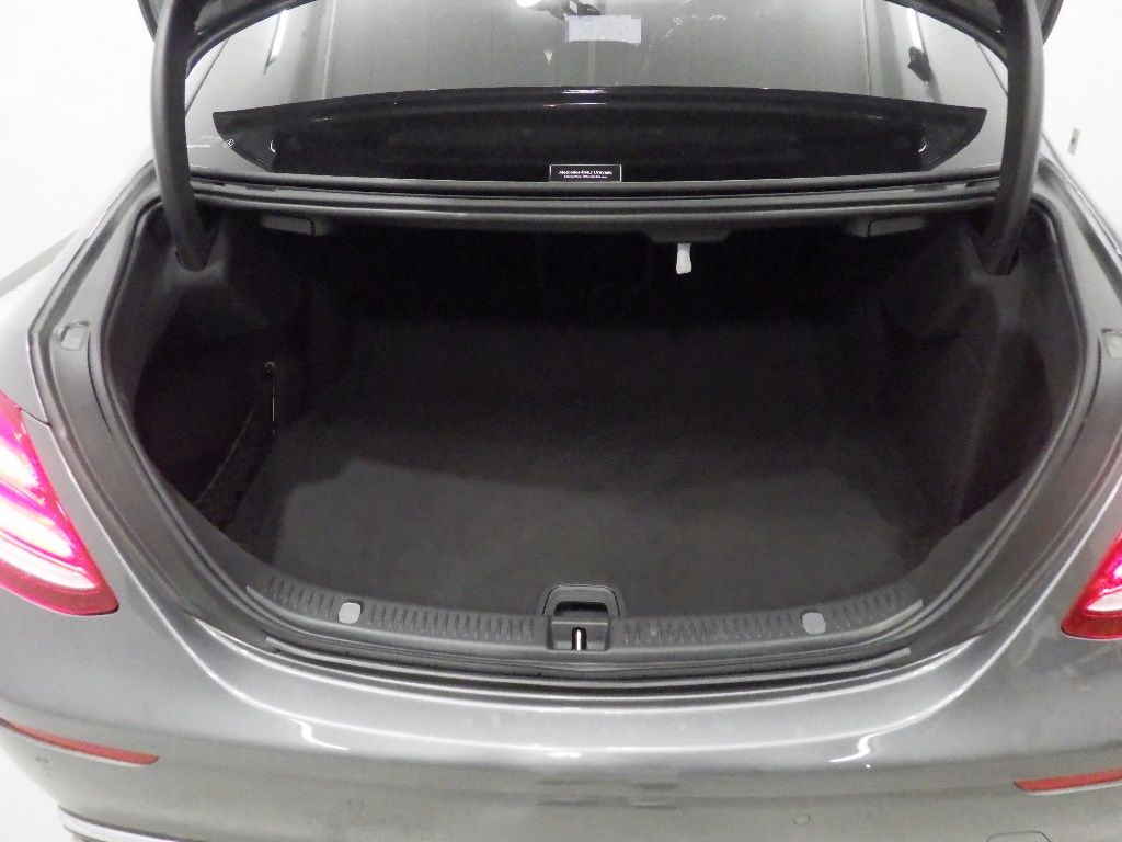 2020 Mercedes-Benz Eクラス SED E200 4MATIC Avantgarde auction photo 8