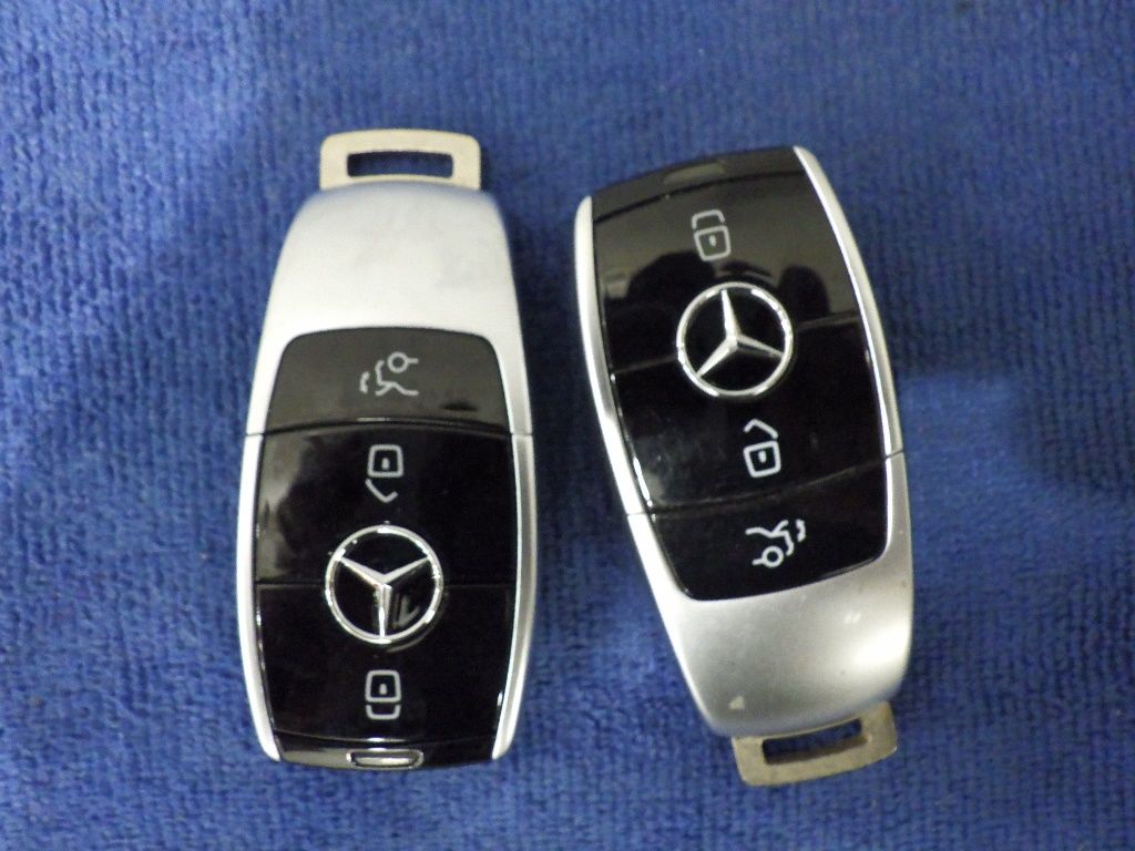2020 Mercedes-Benz Eクラス SED E200 4MATIC Avantgarde auction photo 14