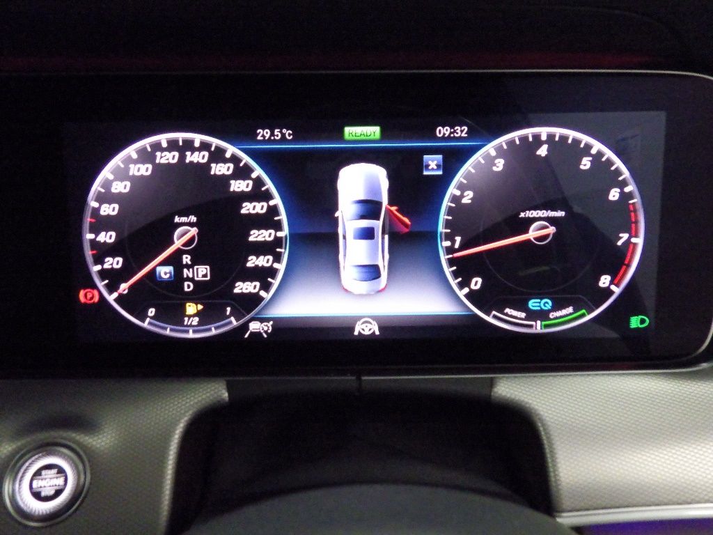 2020 Mercedes-Benz Eクラス SED E200 4MATIC Avantgarde auction photo 10