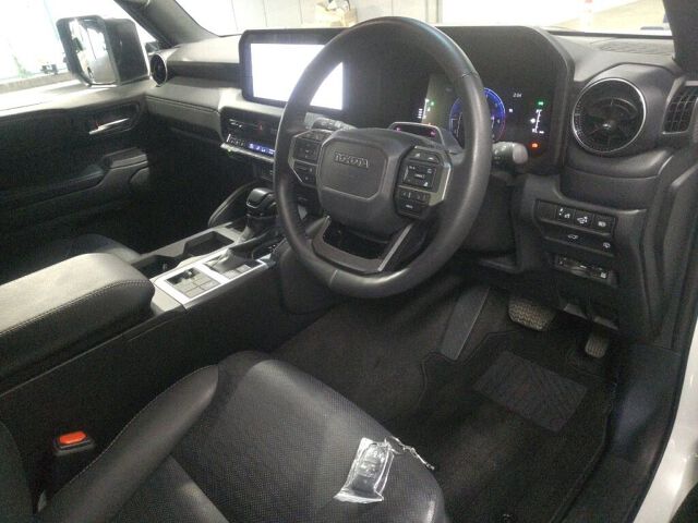 2025 Toyota Land Cruiser 250 VX 4WD auction photo 3
