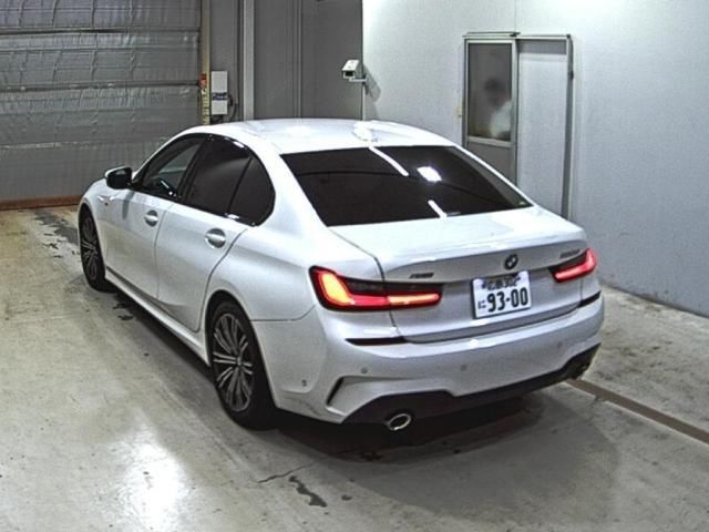 2021 BMW 3 Series 320d xDrive M Sport auction photo 2