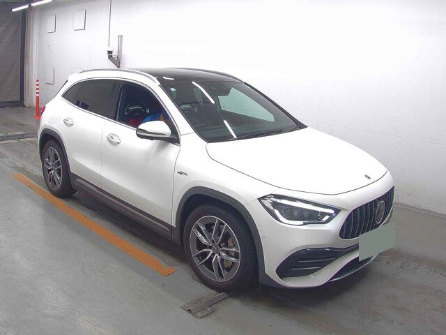 Japan Auction Vehicles 8 2021 Mercedes-AMG GLAクラス GLA35 4ma AMG-P 4WD auction photo