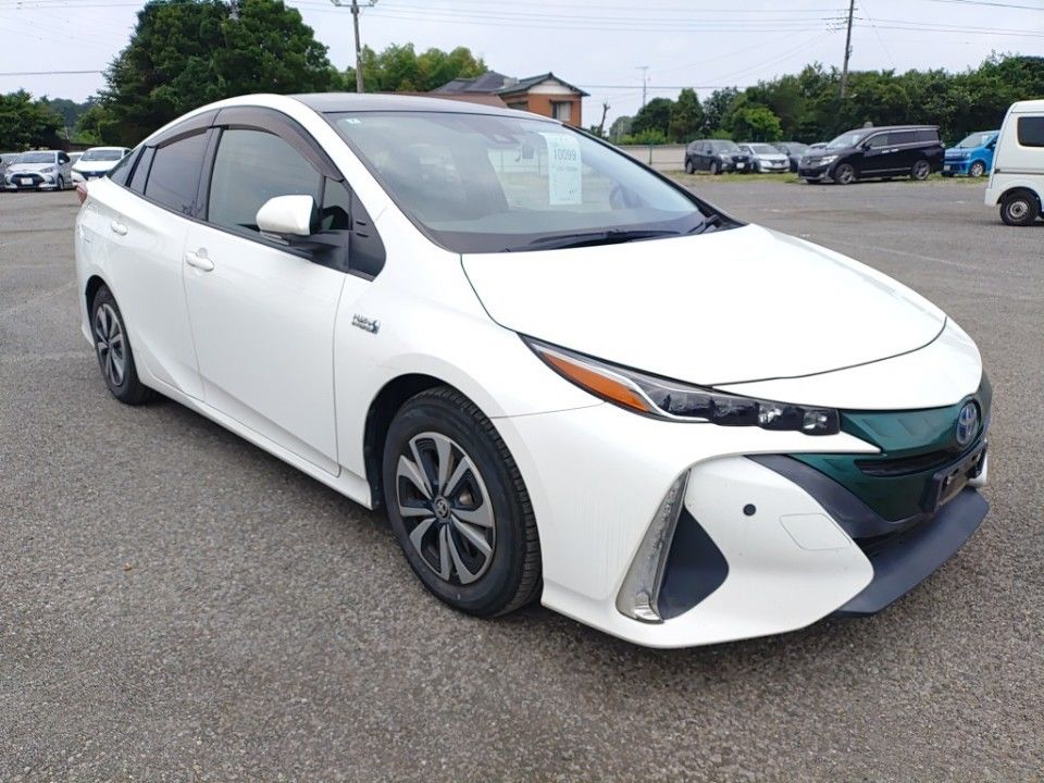 2018 Toyota Prius PHEV auction photo 4