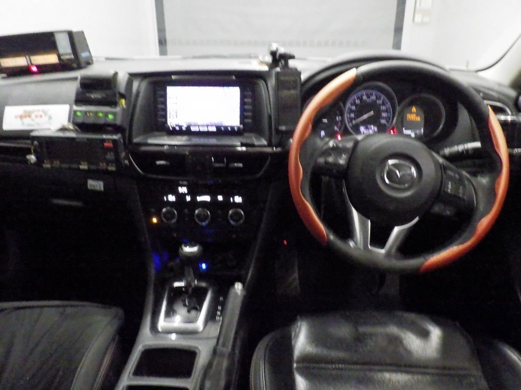 2014 Mazda アテンザ SED XD L Package auction photo 3