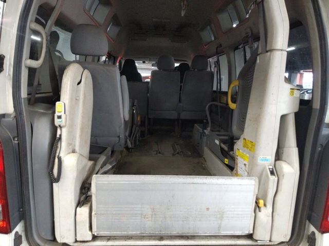 2008 Toyota Hiace フクシ auction photo 3