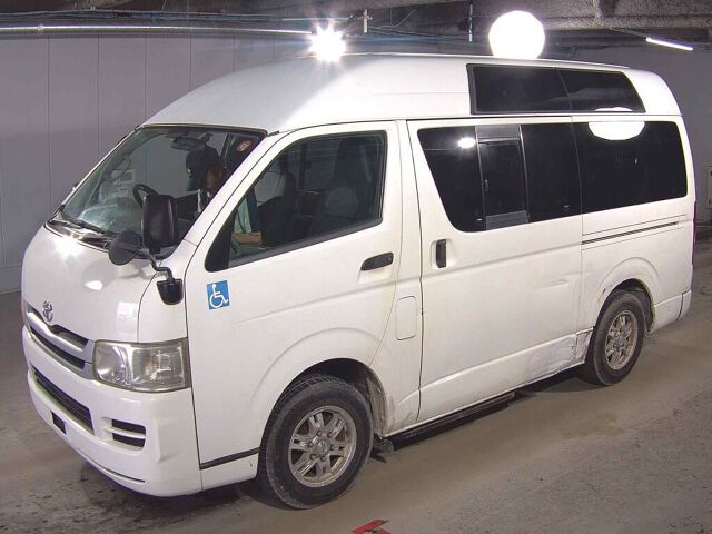 2008 Toyota Hiace フクシ auction photo 4