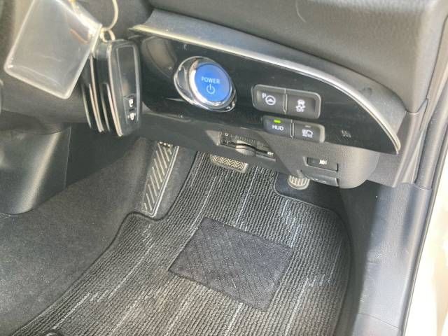 2016 Toyota Prius A auction photo 5