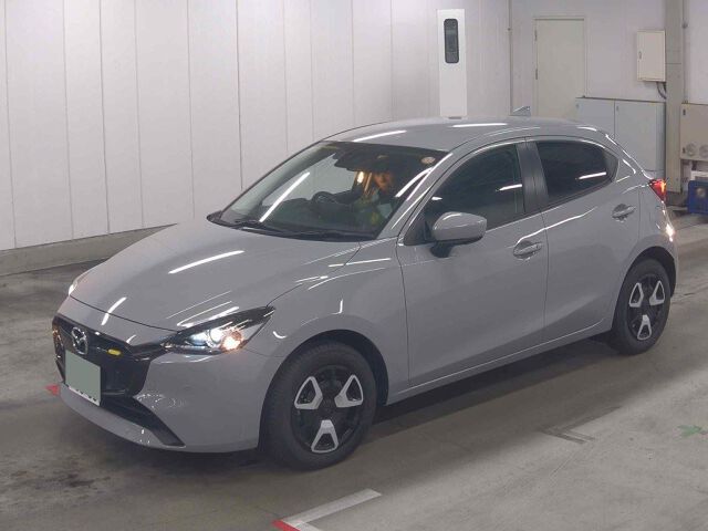 2024 Mazda 2 15 BD Mazda Connect auction photo 4