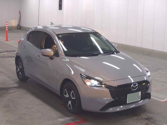 Japan Auction Vehicles 8 2024 Mazda 2 15 BD Mazda Connect auction photo