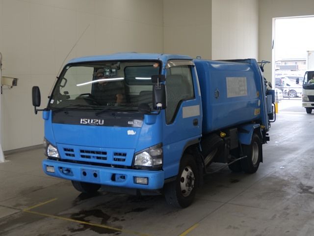 2005 Isuzu Elf ジンカイ Japan auction vehicle