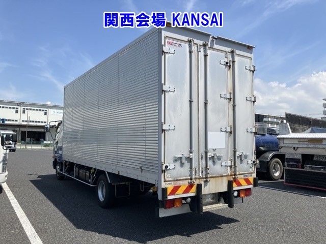 2017 Mitsubishi Fuso Fighter Aluminum van auction photo 2