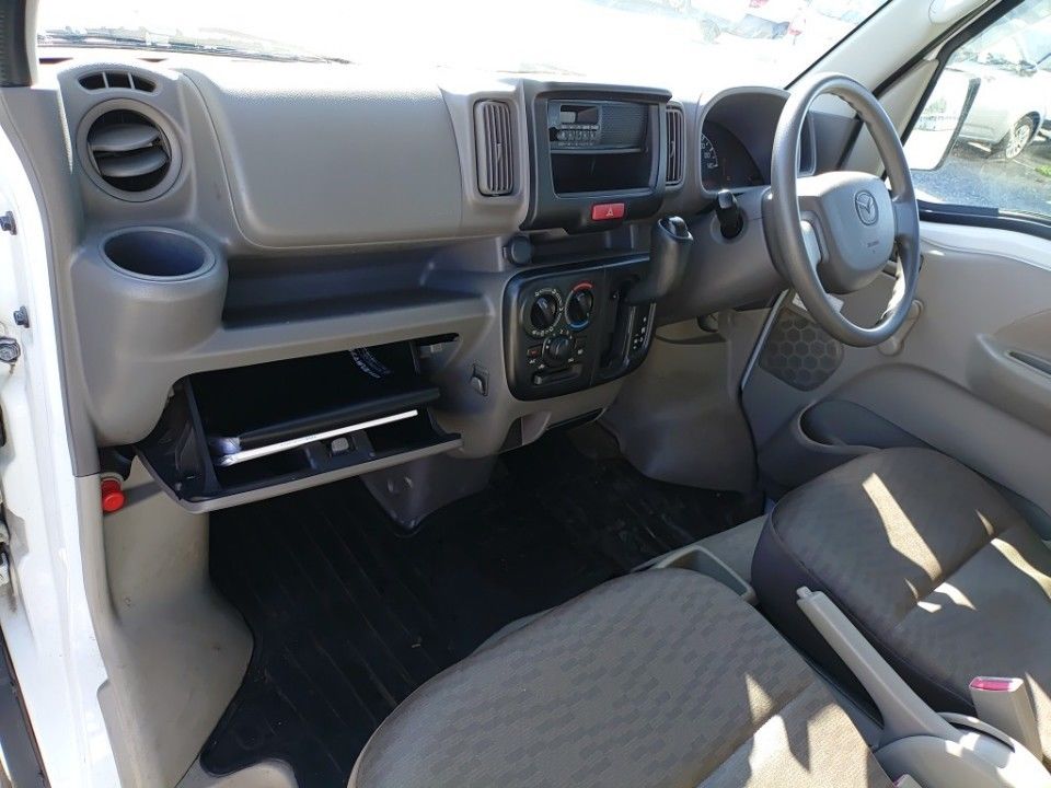 2020 Mazda Scrum auction photo 16