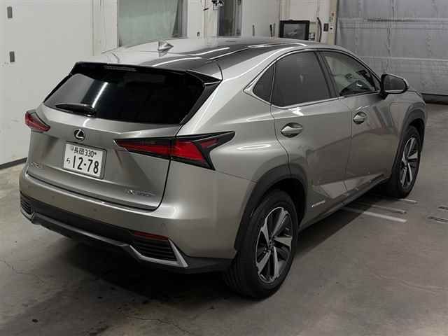 2018 Lexus NX NX300hバージョンL auction photo 5
