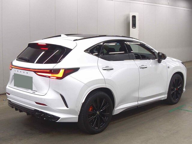 2025 Lexus NX NX350H F Sport 4WD auction photo 5