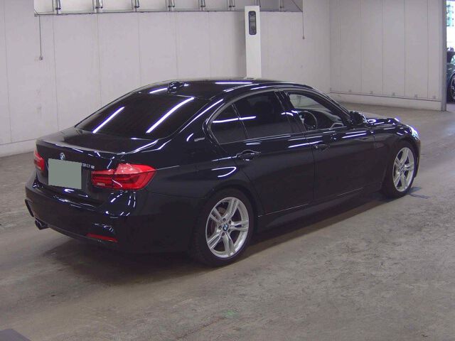 2016 BMW 3 Series 330E M Sport auction photo 5