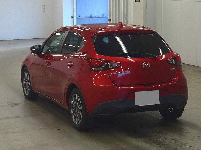 2017 Mazda Demio XDツーリングLパッケ auction photo 2