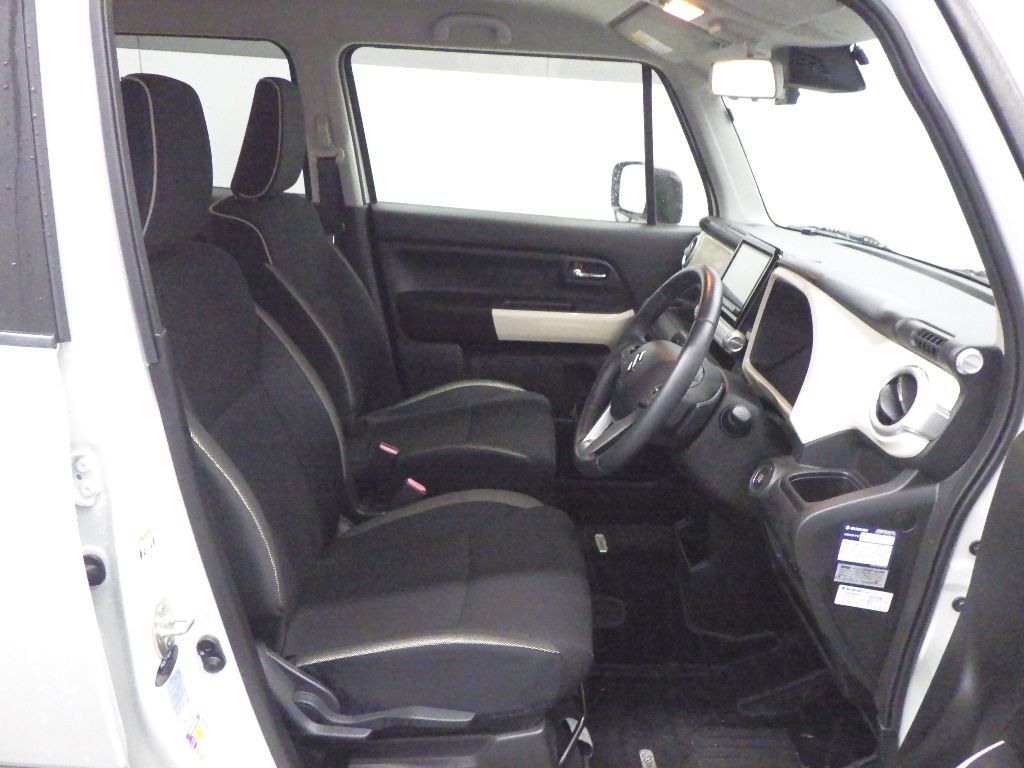 2019 Suzuki Xbee ハイブリッドMZ auction photo 6