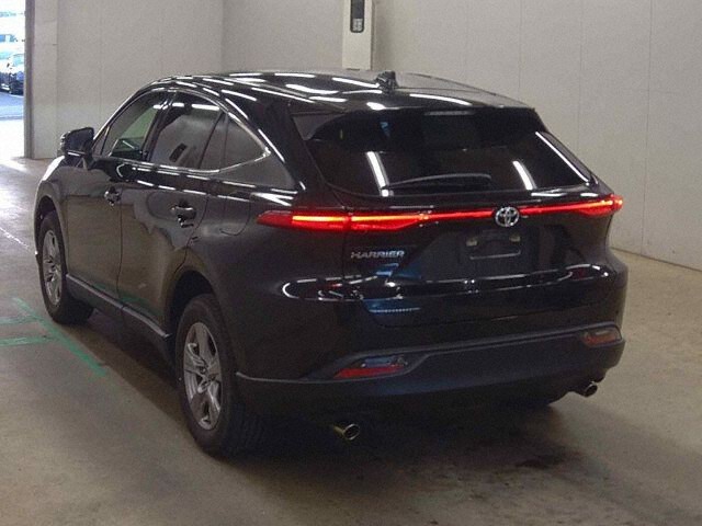 2023 Toyota Harrier S auction photo 2