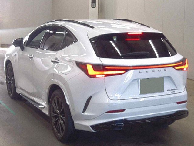 2023 Lexus NX NX450H+Fスポーツ 4WD auction photo 2