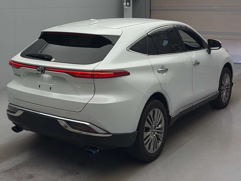2023 Toyota Harrier Z auction photo 2